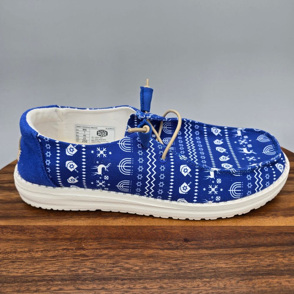 Hey Dude Wendy Shoes Womens 9 Blue White Hanukkah Sweater Comfort Loafers